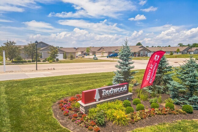 Foto del edificio - Redwood Indianapolis