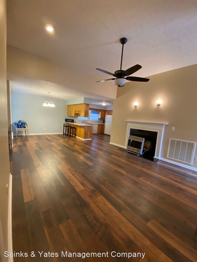 Building Photo - 3 br, 2.5 bath House - 4021 County Road 212