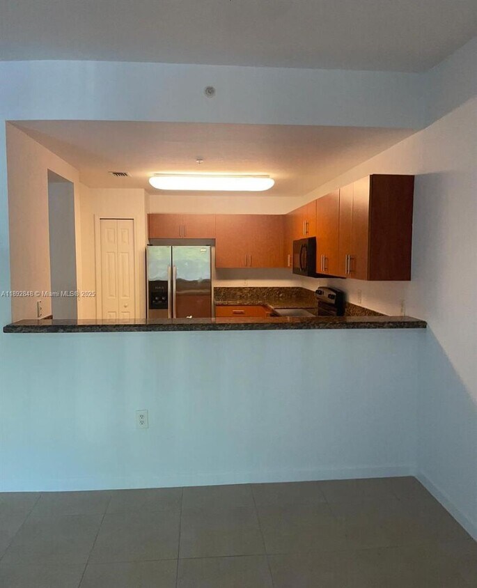 Foto principal - 11202 NW 83rd St