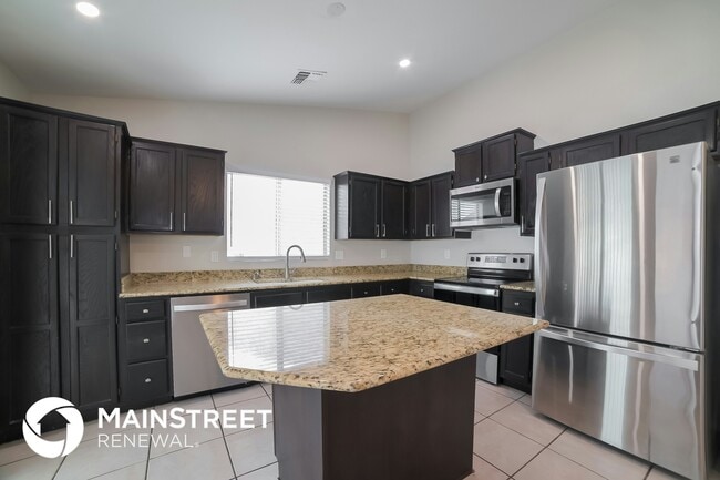 Foto del edificio - 8505 W Windsor Ave