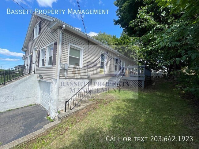 Building Photo - 218 Capitol Ave