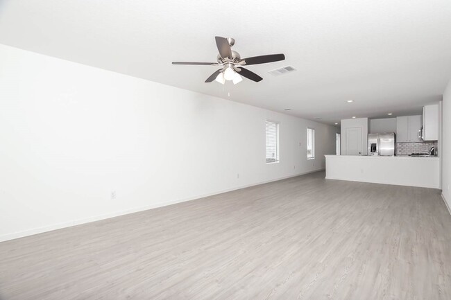 Foto del edificio - 14436 Jenson Crk