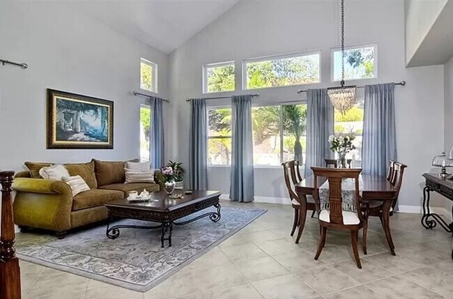 Building Photo - Gorgeous and Spacious Two Story 5 Bedroom ...