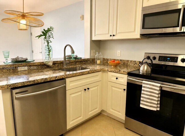 Foto del edificio - 10141 W Sunrise Blvd