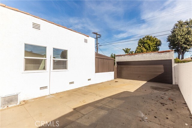 Foto del edificio - 3774 Cherrywood Ave
