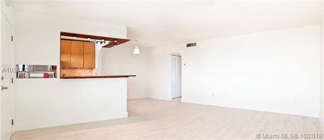 Building Photo - 631 Jefferson Ave