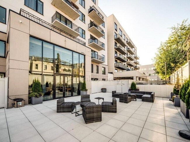 0 bedroom in Queens NY 11106 - 0 bedroom in Queens NY 11106 Apartment