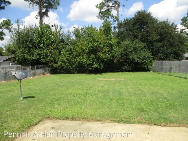 Building Photo - 7528 Cliffbourne Dr