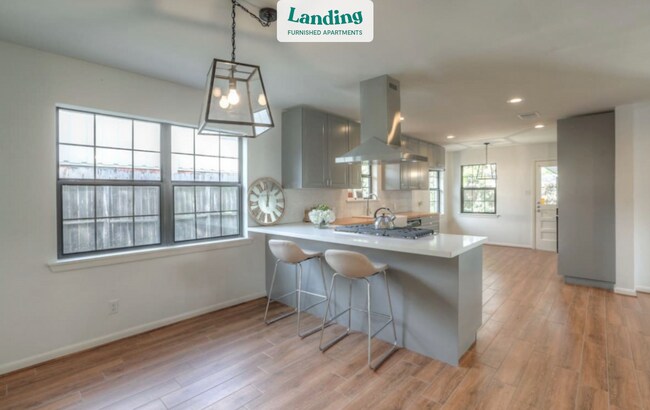 Foto del edificio - 5604 Flack St