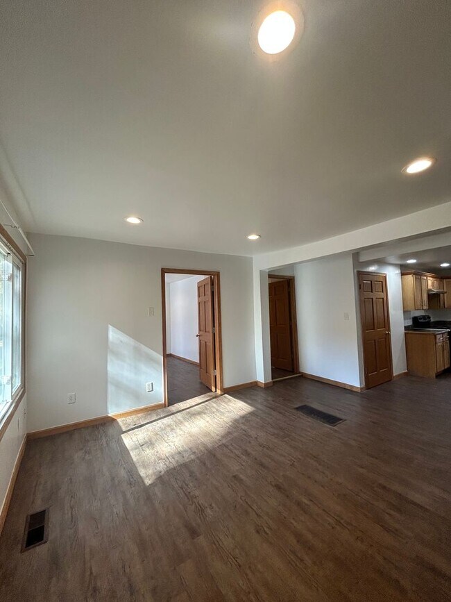 Foto del edificio - Updated 3 Bedroom House!