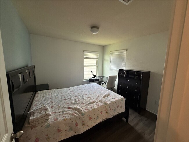 Foto del edificio - 9203 Haverford Cove Ct