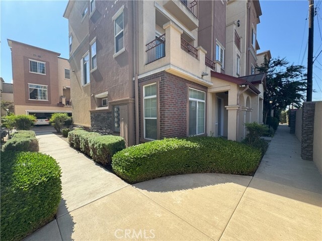 Foto del edificio - 13639 Foster Ave