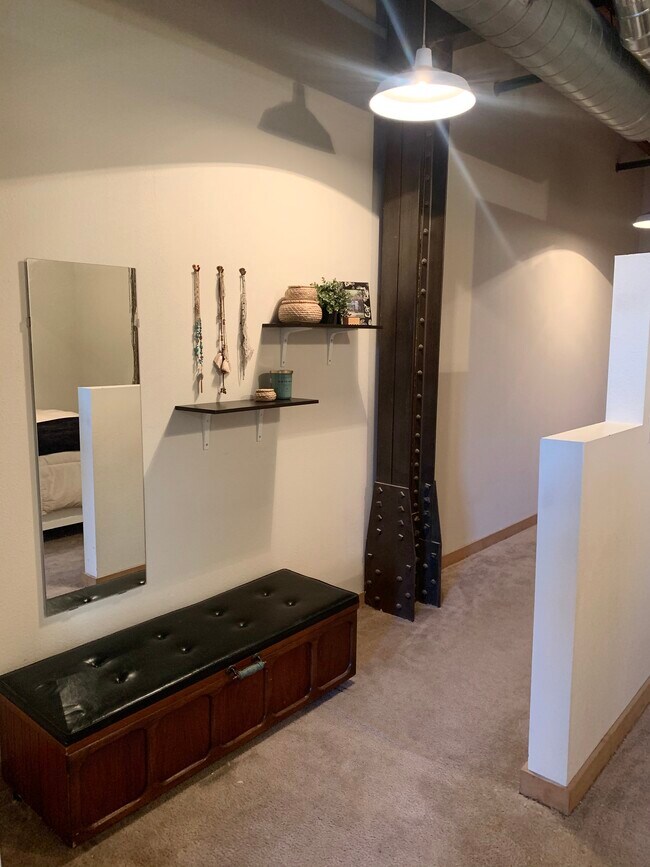 1HAB, 1BA - Chase Lofts - Old Town Lofts