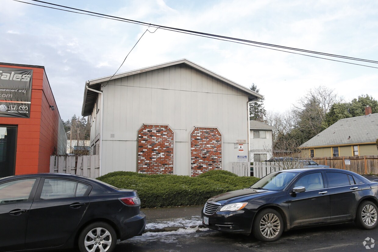 Building Photo - 79th Avenue Apartments