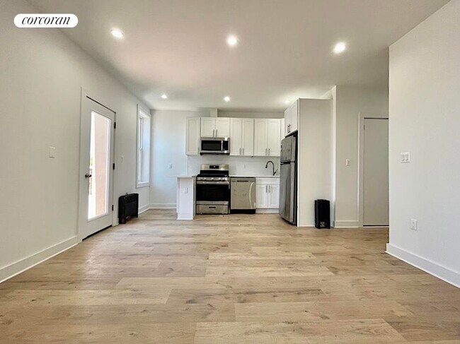 Foto del edificio - 23-82-82 37th St