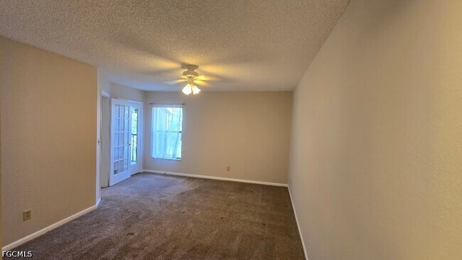 Building Photo - 15178 Parkside Dr