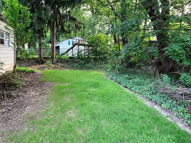 Foto del edificio - 24016 Glenhill Dr