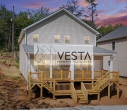 Building Photo - 13 Rolos Wy