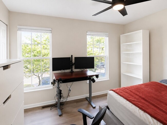 Building Photo - 1711 Vonnies View Ct