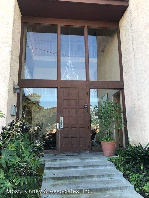 Foto del edificio - 5300 E Atherton St