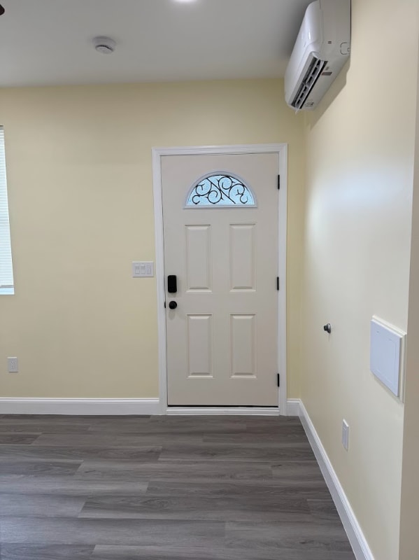 Photo - 1820 C St NE Townhome