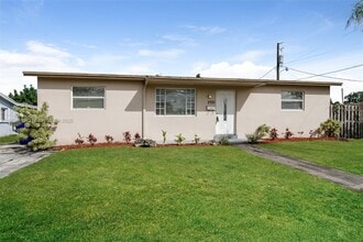 Building Photo - 2921 N 74th Way