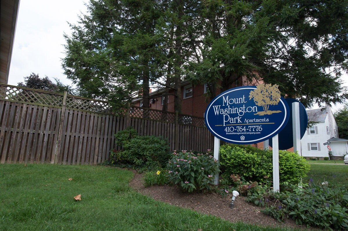 Primary Photo - 2434 Everton Rd