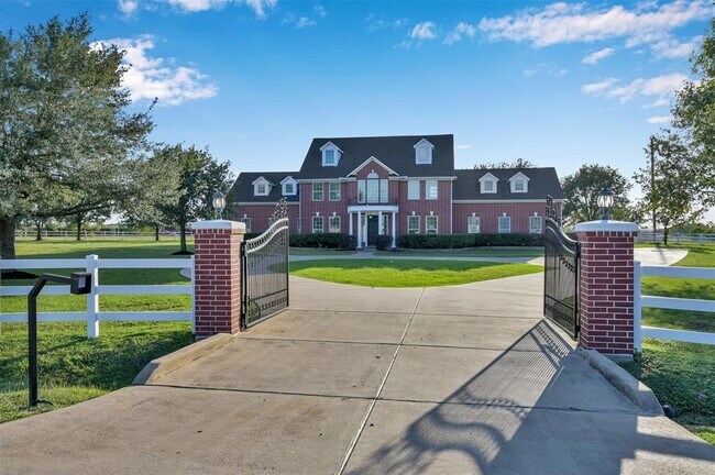 Foto del edificio - 19931 Stone Creek Ct