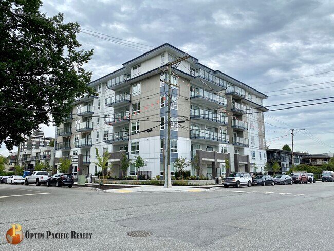 Building Photo - 11907 223 St