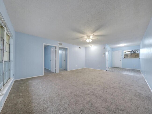 Building Photo - 7714 Renwick Dr