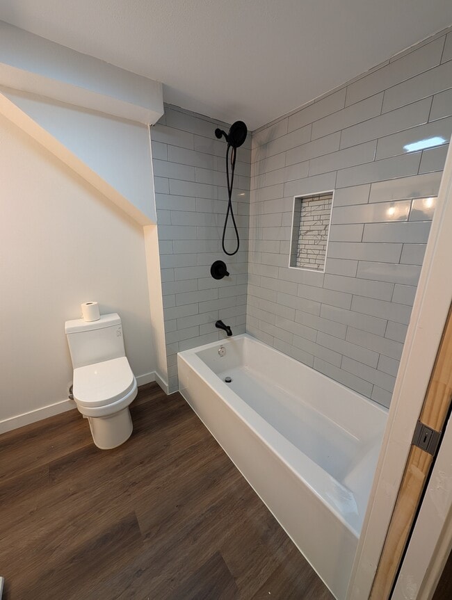 Building Photo - 5936 34th Ave SW