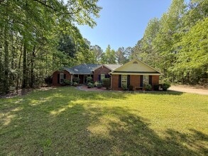 Building Photo - 1683 Goat Rock Rd