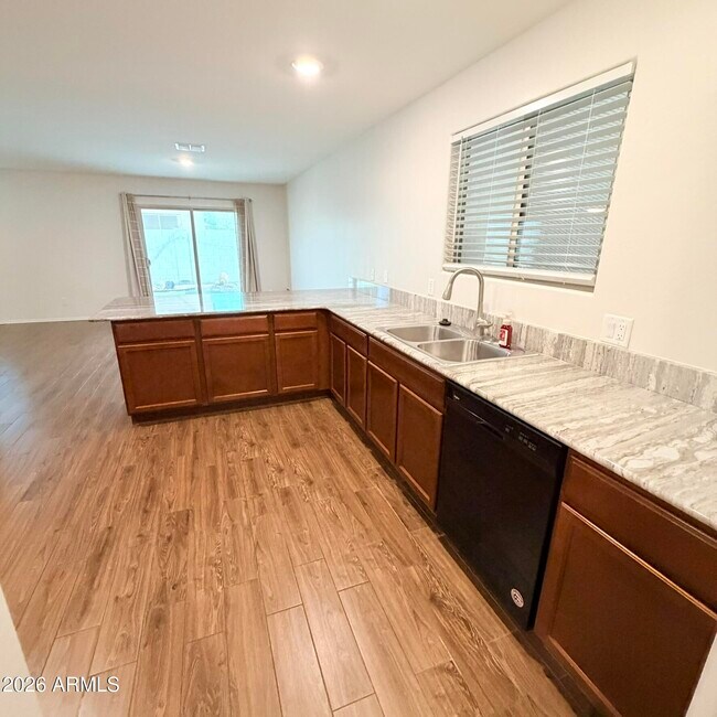 Foto del edificio - 18293 N Clarence Ln