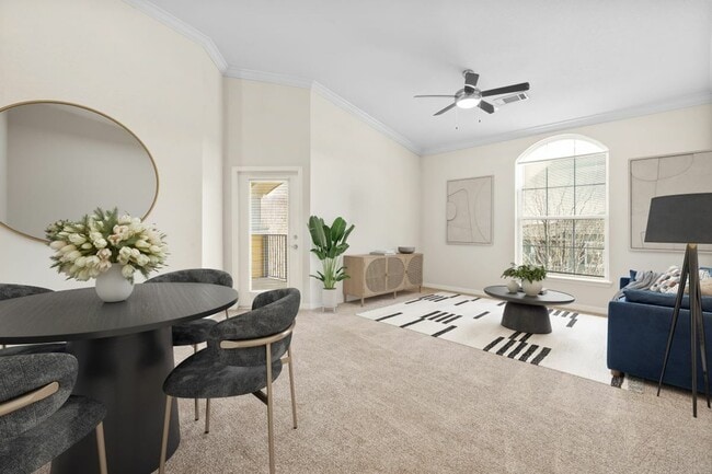 One, Two, and Three-Bedroom Apartments in Charlotte, North Carolina - Cottonwood Reserve