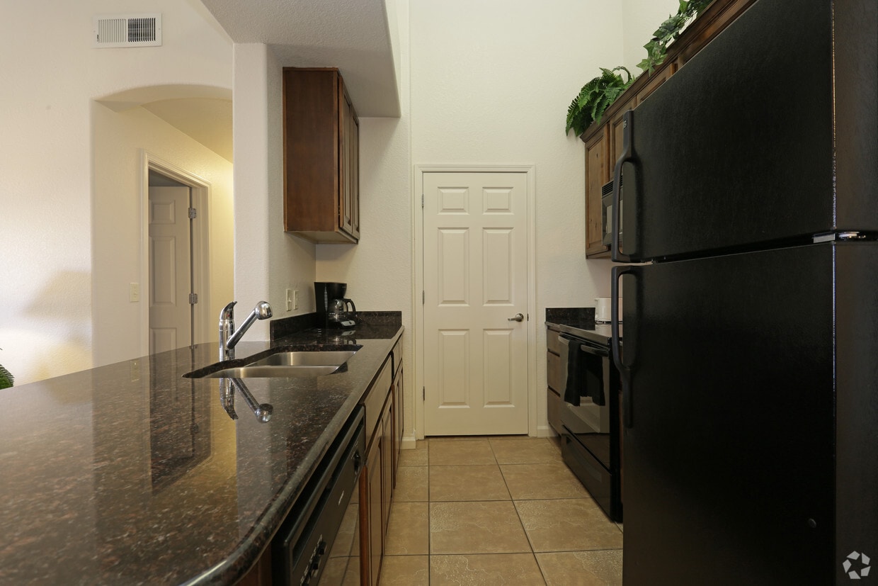 Primary Photo - Casa Antigua Condominiums