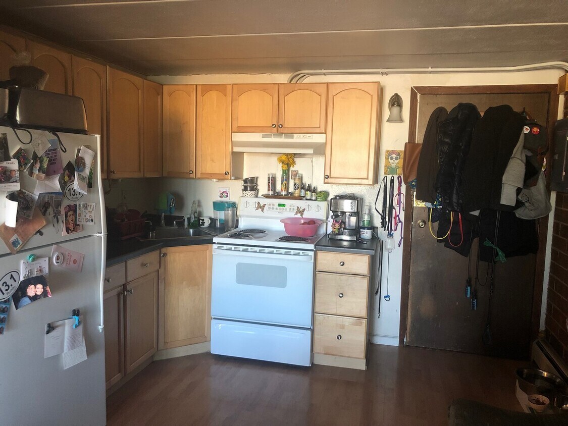 Foto principal - 408 S Park St