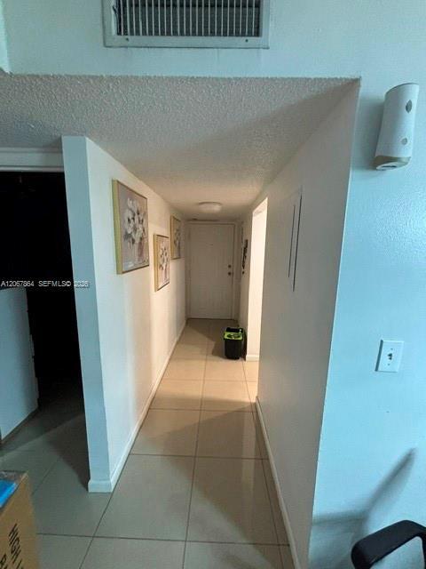 Foto del edificio - 10000 NW 80th Ct