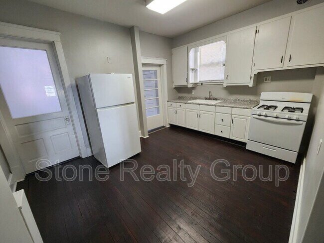 Foto del edificio - 1527 Ohio St