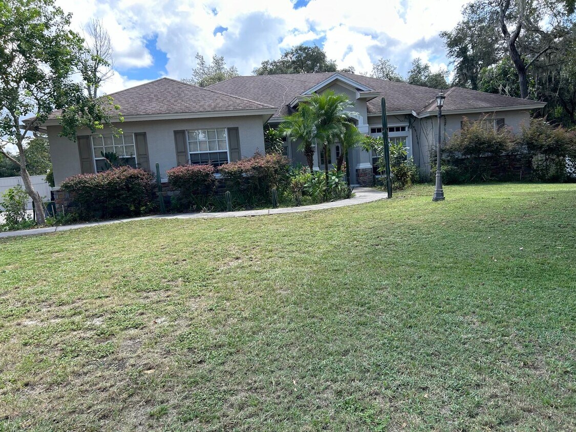 Primary Photo - 5635 Canvasback Ct