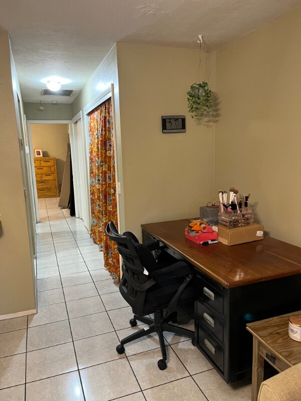 Foto del edificio - 25028 Harbor View Rd