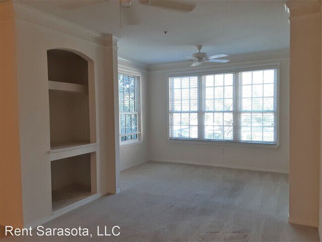 Building Photo - 4130 Central Sarasota Pkwy