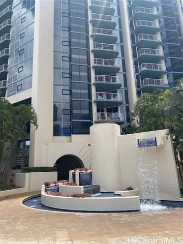 Building Photo - 1212 Nuuanu Ave