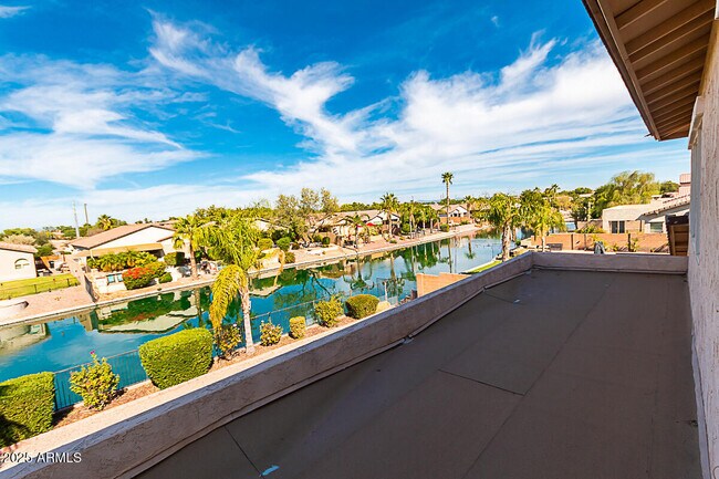 Foto del edificio - 642 E Torrey Pines Pl