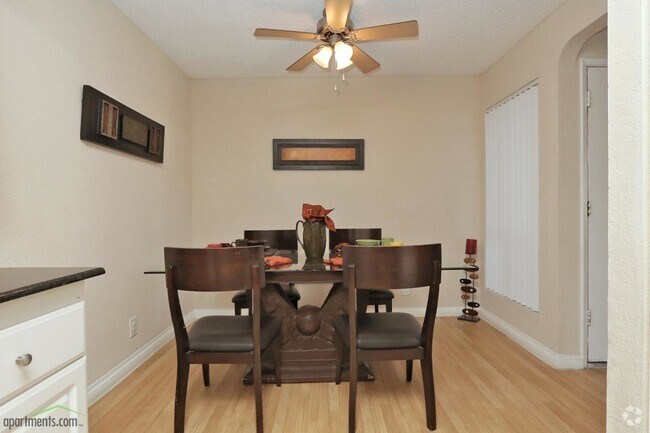 Dining Room - Allanza at The Lakes