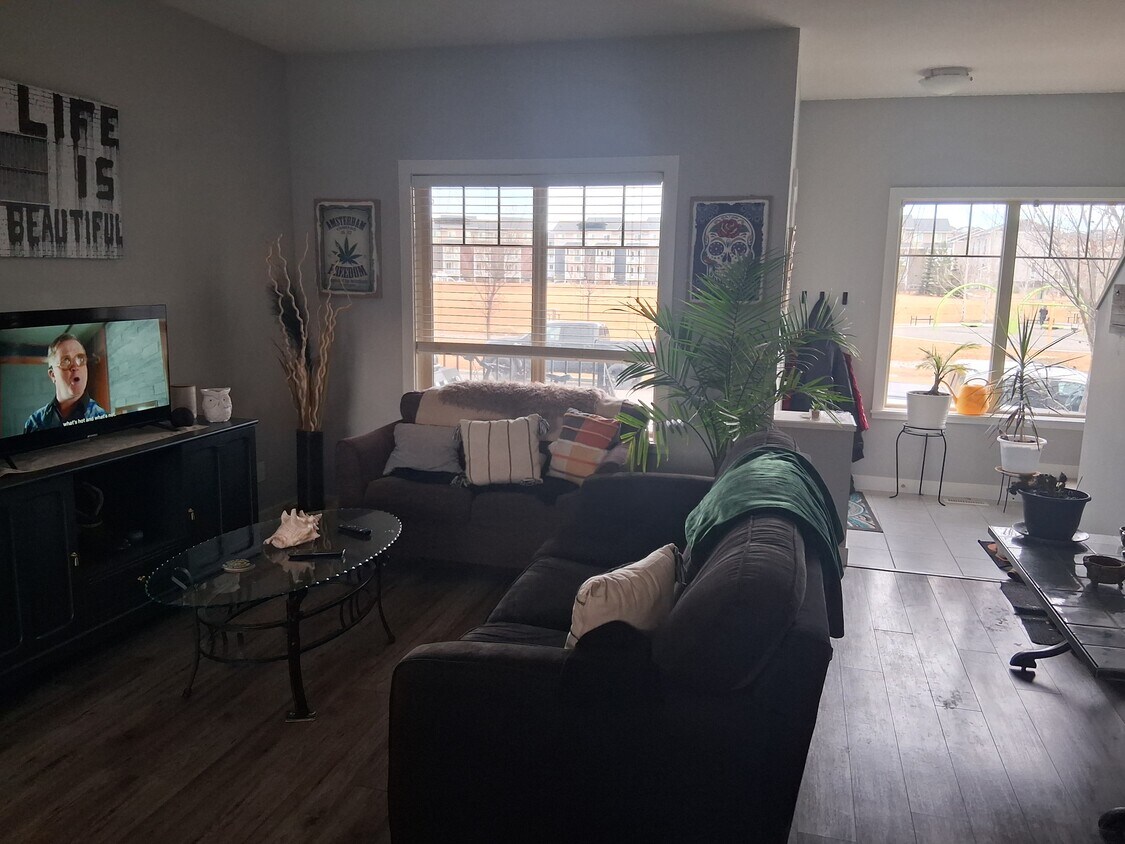 Photo principale - 32 Horseshoe Cres