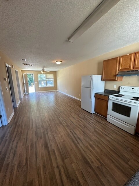 Foto del edificio - 505 Izlar St