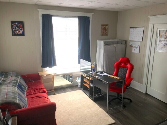 Foto del edificio - 1021 Grove St