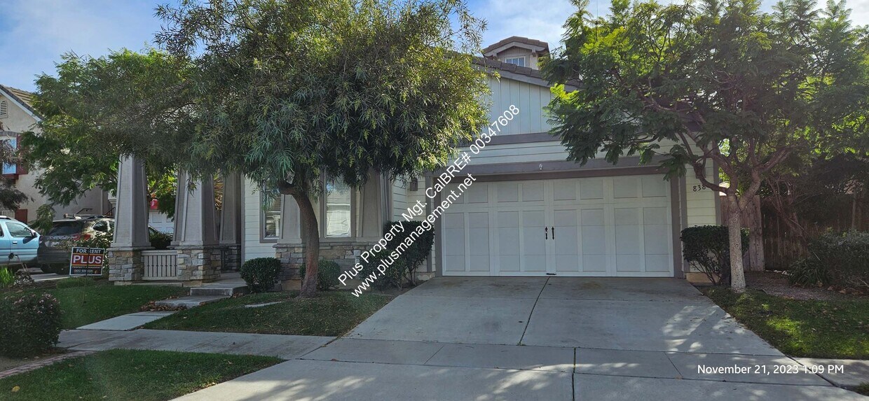 Foto principal - Centrally Located Large Bradley Square Two...