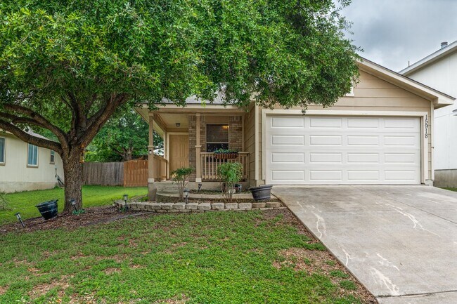 Foto del edificio - Charming 3-Bedroom, 2-Bathroom Home in Judson Crossing