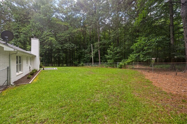 Foto del edificio - Updated 3BR Home on 1.36 Acres in Whitewater School District
